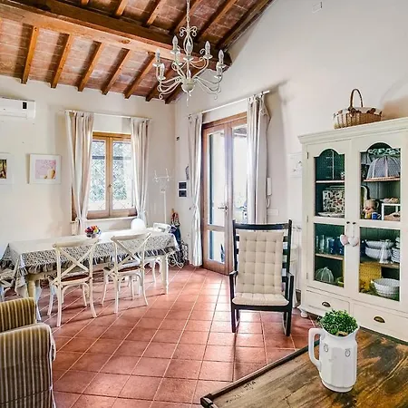 Borghetto Valtania With Pool, Garden&sauna Villa Amelia