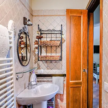 Borghetto Valtania With Pool, Garden And Sauna Willa