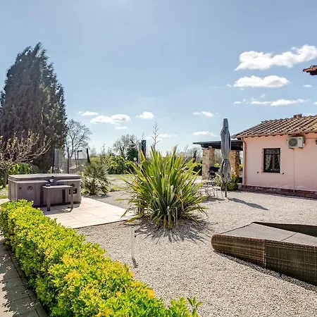 Borghetto Valtania With Pool, Garden&sauna Amelia